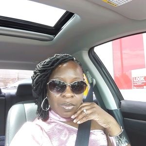 Meet your Posher, Nichole